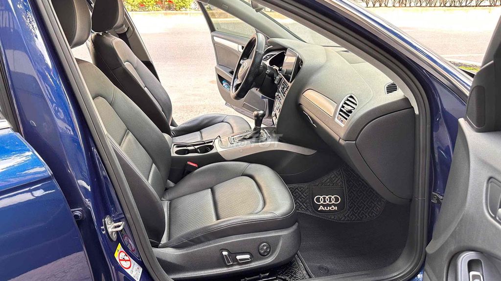 Audi A4 2014 photo 5