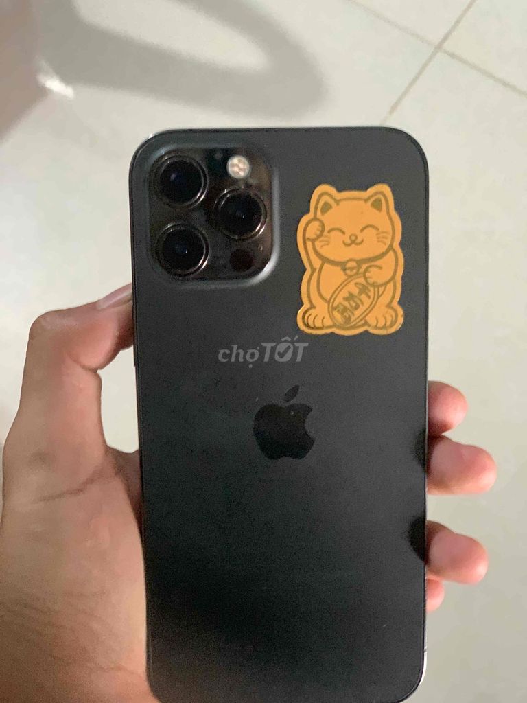 Apple iPhone 12 Pro Max Đen Bể màn hình nhỏ. Mua bán Điện thoại tại Huyện Trà Cú Trà Vinh được đăng bởi Sơn Rạch TaNa hình 1