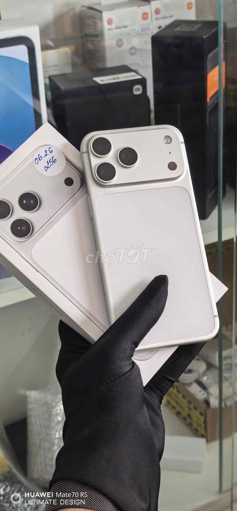 Apple iPhone 17 Pro Max 256GB Trắng Đã qua sử dụng. Mua bán Điện thoại tại Thành phố Đà Lạt Lâm Đồng được đăng bởi Lộc Lá Mô Bai hình 1