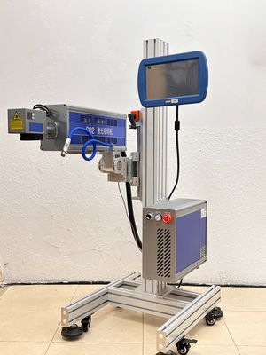 Máy khắc laser CO2