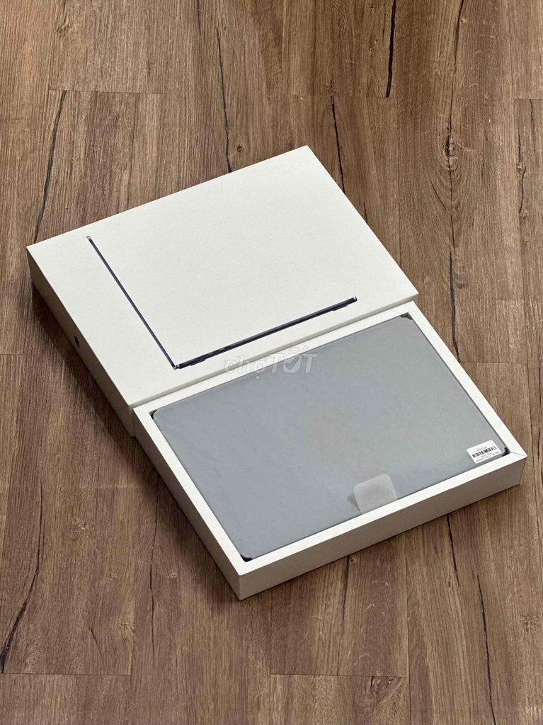 Macbook Air M3 15' Ram 8GB / Ssd 512GB Mới. Mua bán Laptop tại Quận 10 Tp Hồ Chí Minh được đăng bởi APPLE 2HAND hình 1