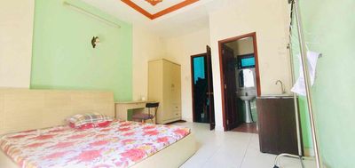 PHÒNG ĐẦY ĐỦ TIỆN NGHI NGAY VÒNG XOAY TRẦN NÃO ( CHÂN CẦU SG )
