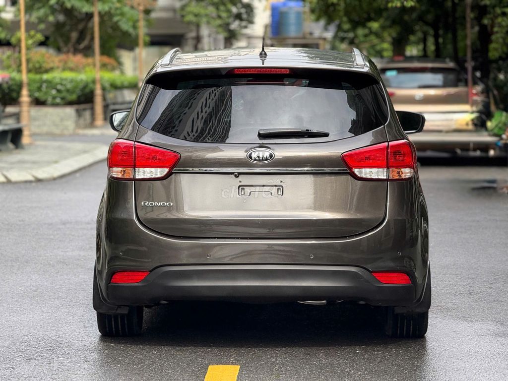 Kia Rondo xăng 1 chủ 2015. Mua bán Ô tô tại Quận Long Biên Hà Nội được đăng bởi PHÚC LÂM  AUTO hình 2
