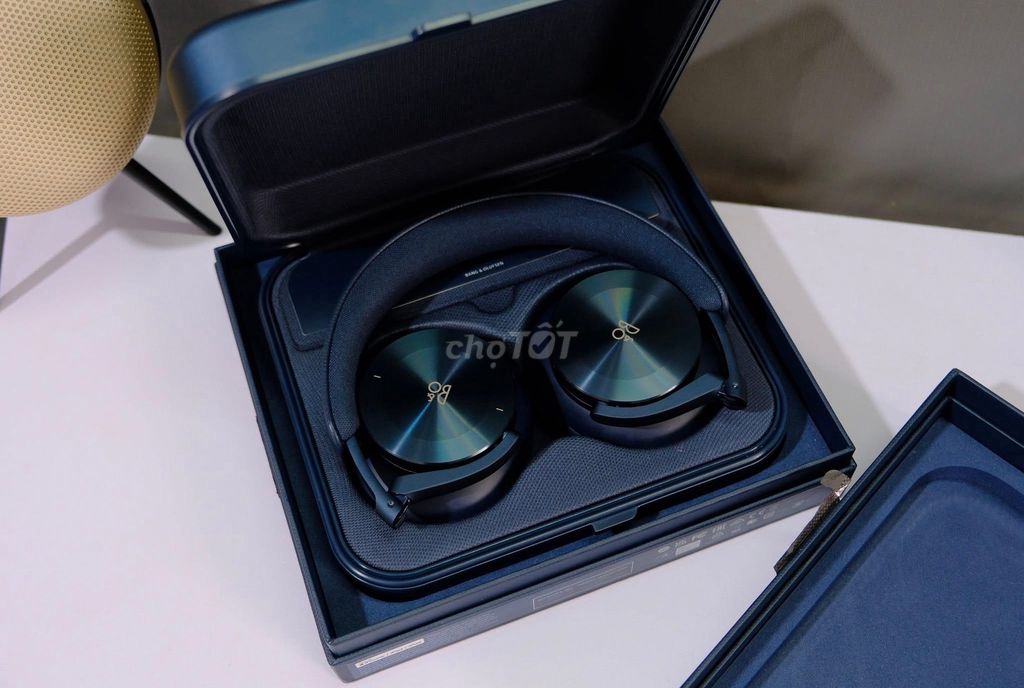 Tai nghe chụp tai Bang & Olufsen. Mua bán Tivi, Âm thanh tại Quận 1 Tp Hồ Chí Minh được đăng bởi Bo hình 1