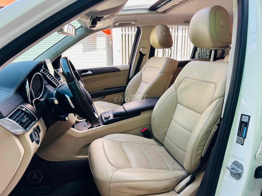 Mercedes Benz GLS400 4Matic  Model 2017. Mua bán Ô tô tại Quận 8 Tp Hồ Chí Minh được đăng bởi Hồng Phúc hình 3