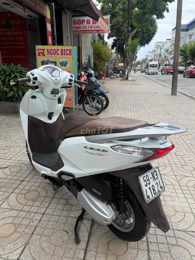 Honda LEAD 125, 2 клапана, лимитированная серия 2020 г., светодиоды