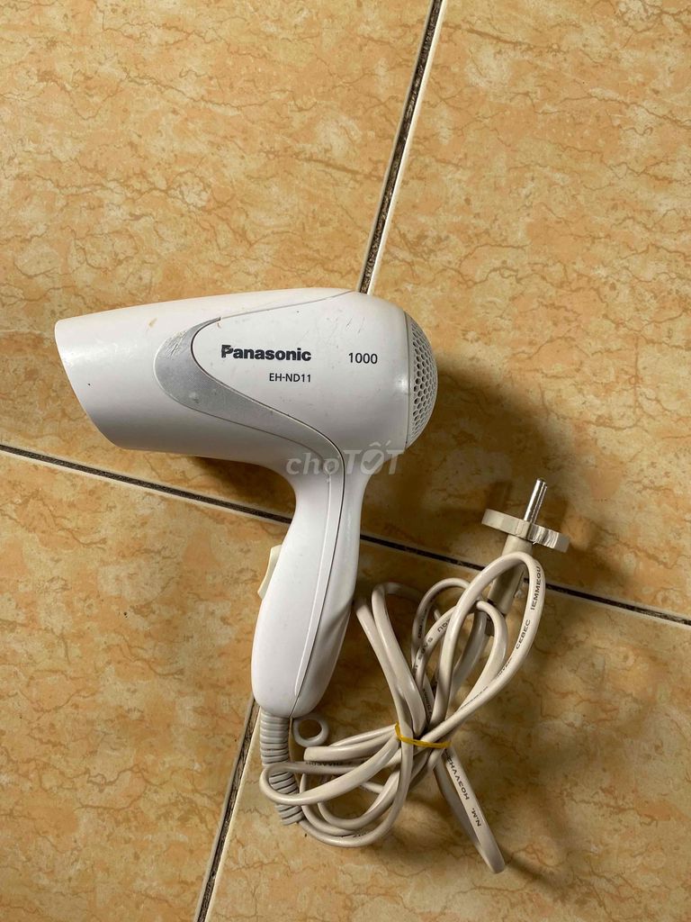 Máy sấy tóc Panasonic EH-ND11 Trắng. Mua bán Nội thất, đồ gia dụng khác tại Quận 5 Tp Hồ Chí Minh được đăng bởi Thuần hình 1