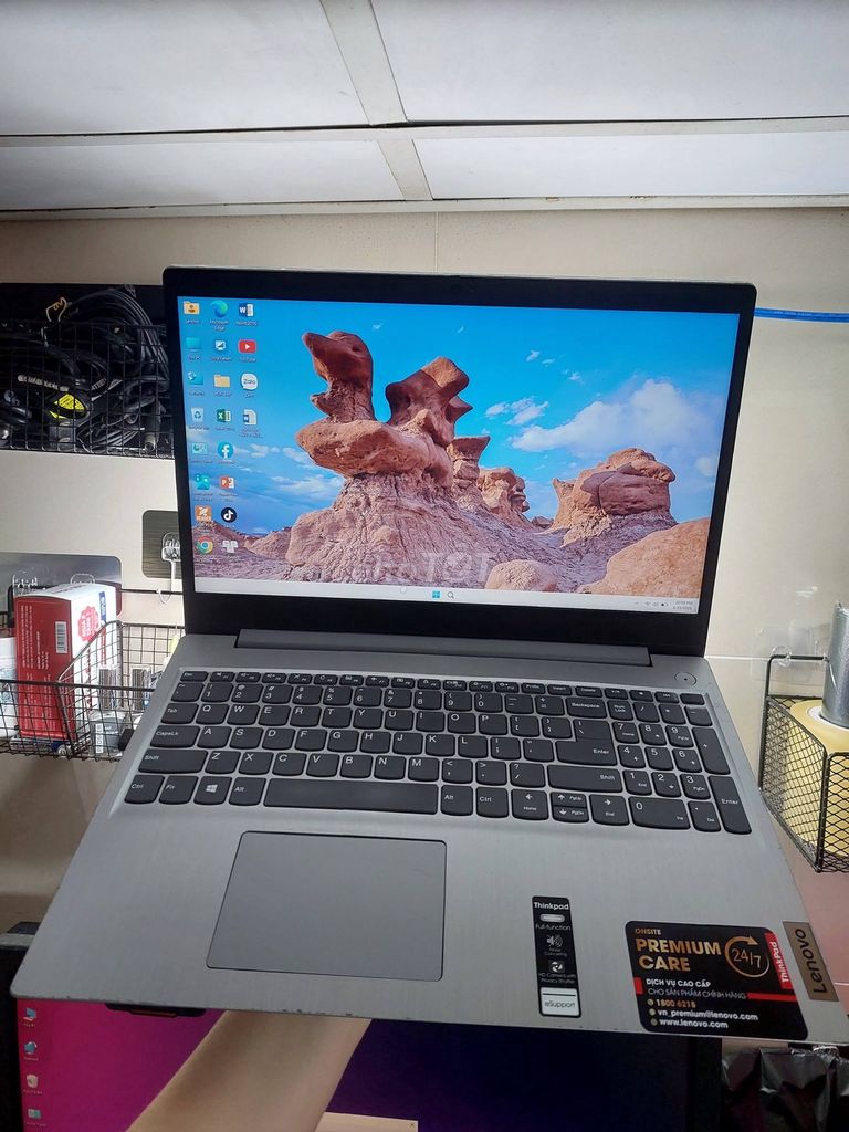 Lenovo Ideapad i3-10th 15.6 inch 8GB/128GB Đã sử dụng. Mua bán Laptop tại Quận 5 Tp Hồ Chí Minh được đăng bởi Hội Đồ Điện Tử hình 1