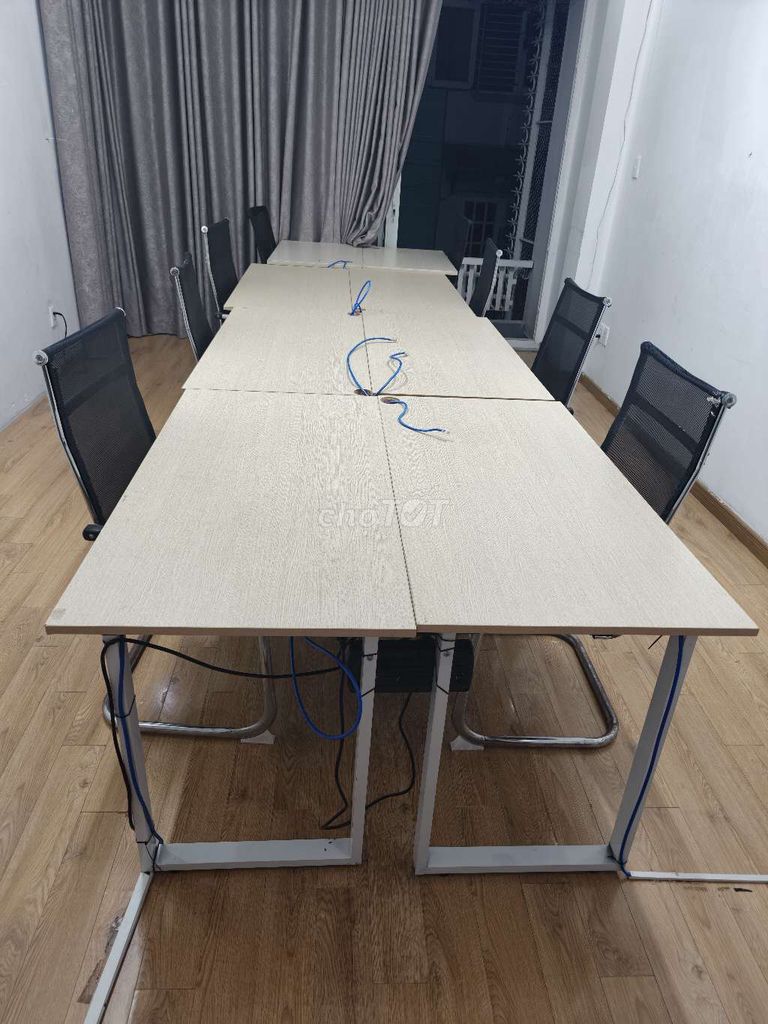 Ghế chân quỳ lưng cao chân sắt vân gỗ. Mua bán Đồ dùng văn phòng tại Quận 10 Tp Hồ Chí Minh được đăng bởi Vương Tú Nhi hình 1