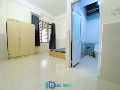 Phòng Của sổ trời, Tách Bếp, Của gỗ, đối diện Etown cộng hòa, Tân Bình