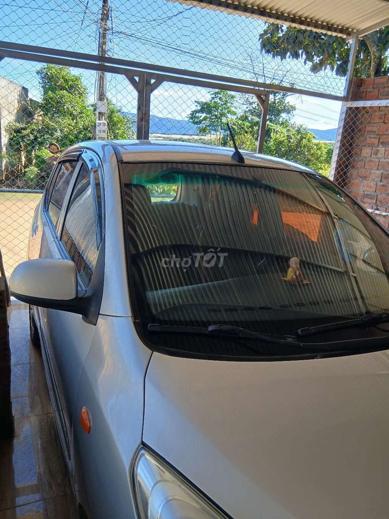 Cần bán Huyndai Grand 2012 - Màu Bạc. Mua bán Ô tô tại Huyện Lâm Hà Lâm Đồng được đăng bởi Vũ Minh Chiến hình 2
