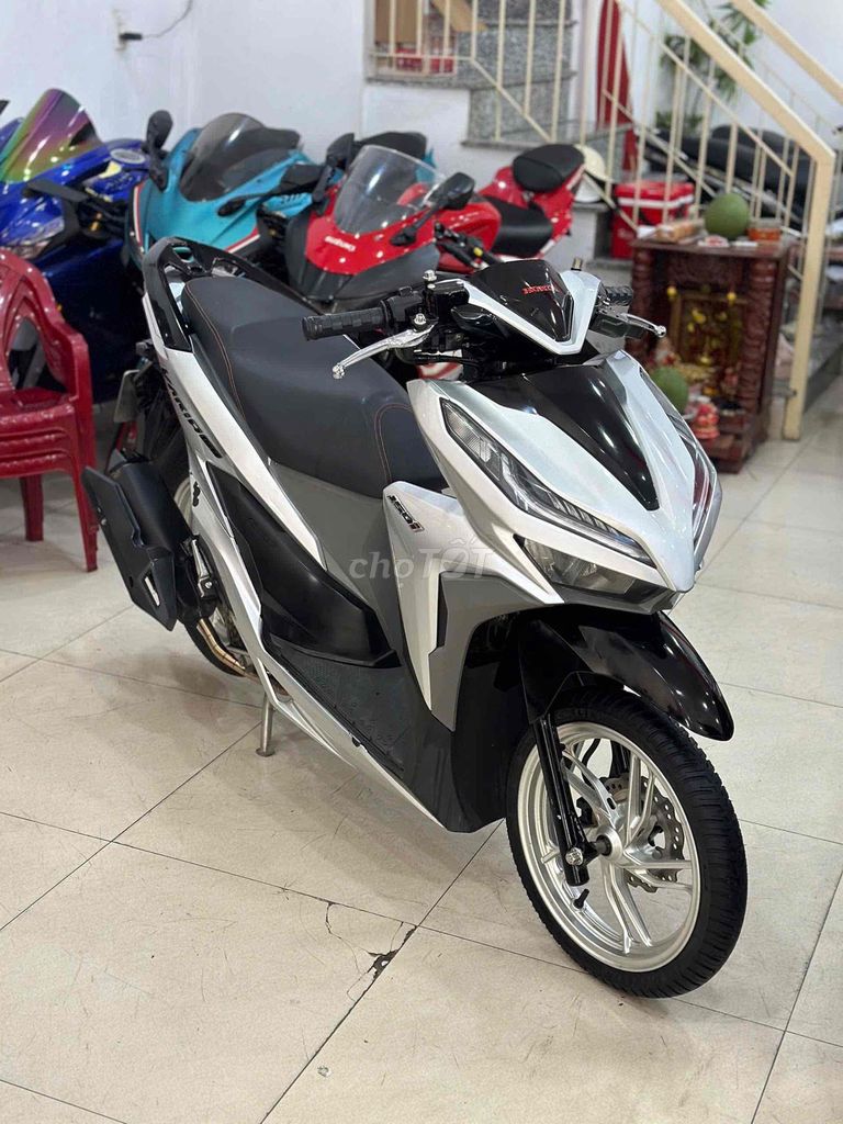 Honda Vario 125 2018 Lên Full 150 Bạc. Mua bán Xe máy tại Quận 6 Tp Hồ Chí Minh được đăng bởi Cửa Hàng Xe Máy Hoà Bùi hình 14
