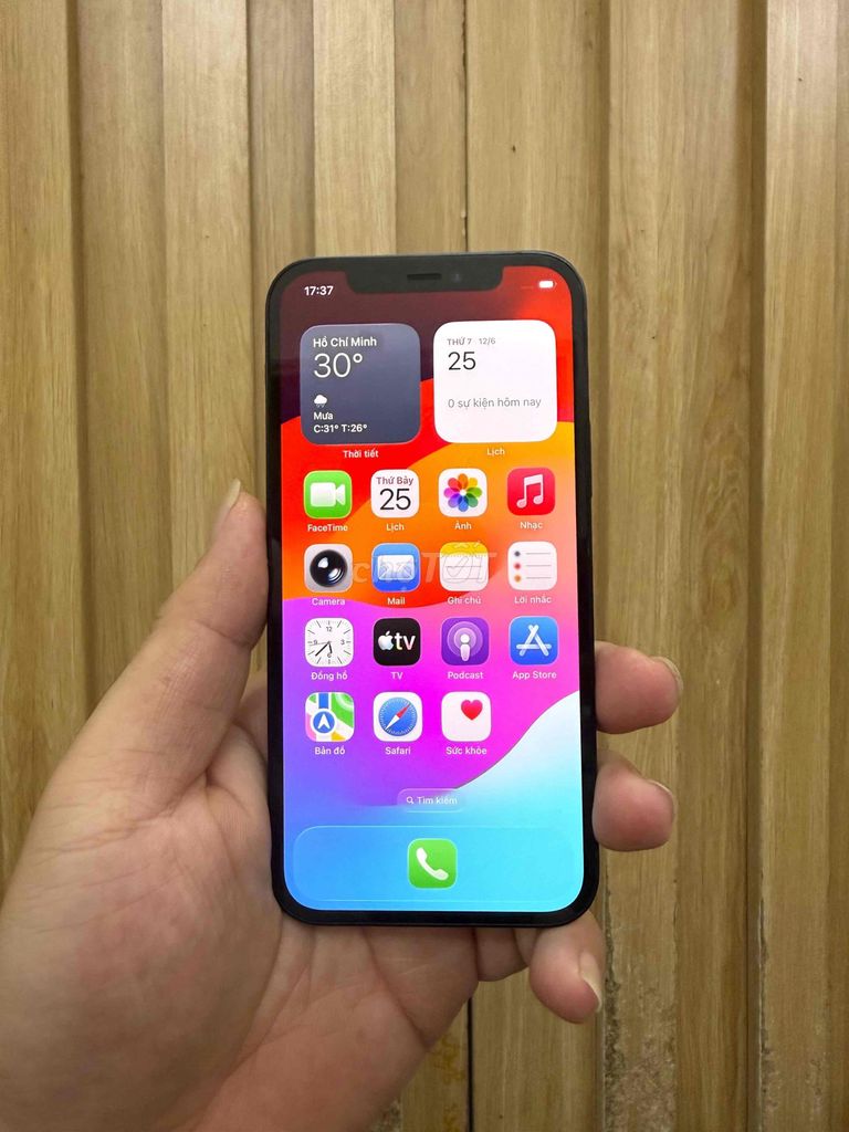 Apple iPhone 12 64GB Đen Zin All. Mua bán Điện thoại tại Quận Đống Đa Hà Nội được đăng bởi CHUNG Mobile hình 1