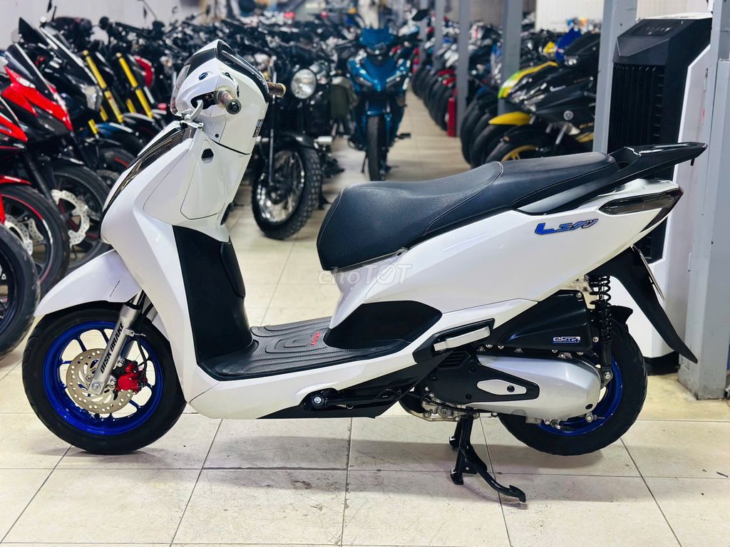 XE MÁY THỊNH PHÁT - LEAD 125 TRẮNG ĐK 2024 ĐỘ CHẤT. Mua bán Xe máy tại Quận Nam Từ Liêm Hà Nội được đăng bởi XE MÁY THỊNH PHÁT XE LƯỚT GIÁ RẺ hình 3