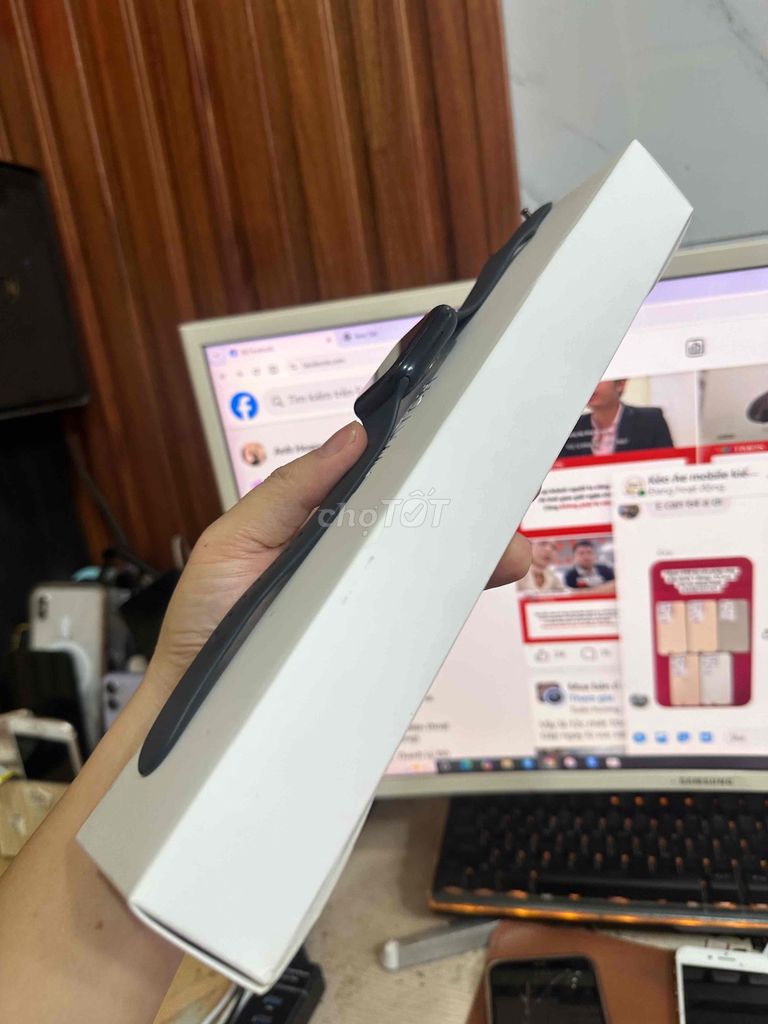 Apple Watch Series 9 45mm Đen 99% fullbox. Mua bán Thiết bị đeo thông minh tại Quận Lê Chân Hải Phòng được đăng bởi hoang anh hình 1