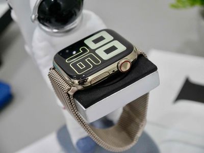 Apple Watch Series 5 40mm Thép Gold 99%. Mua bán Thiết bị đeo thông minh tại Quận Gò Vấp Tp Hồ Chí Minh được đăng bởi KHÁNH HUNTER