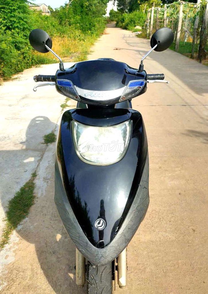 Xe đẹp bán rẻ. Mua bán Xe máy tại Thị xã Điện Bàn Quảng Nam được đăng bởi bé vàng bds hình 1