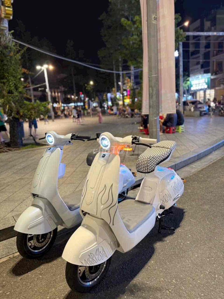V1 PLUSS,Z3-V2-SLAY,VEKOO,VESPA 946-NEW 100%. Mua bán Xe điện tại Quận Bình Tân Tp Hồ Chí Minh được đăng bởi XE ĐIỆN GIÁ KHO hình 4