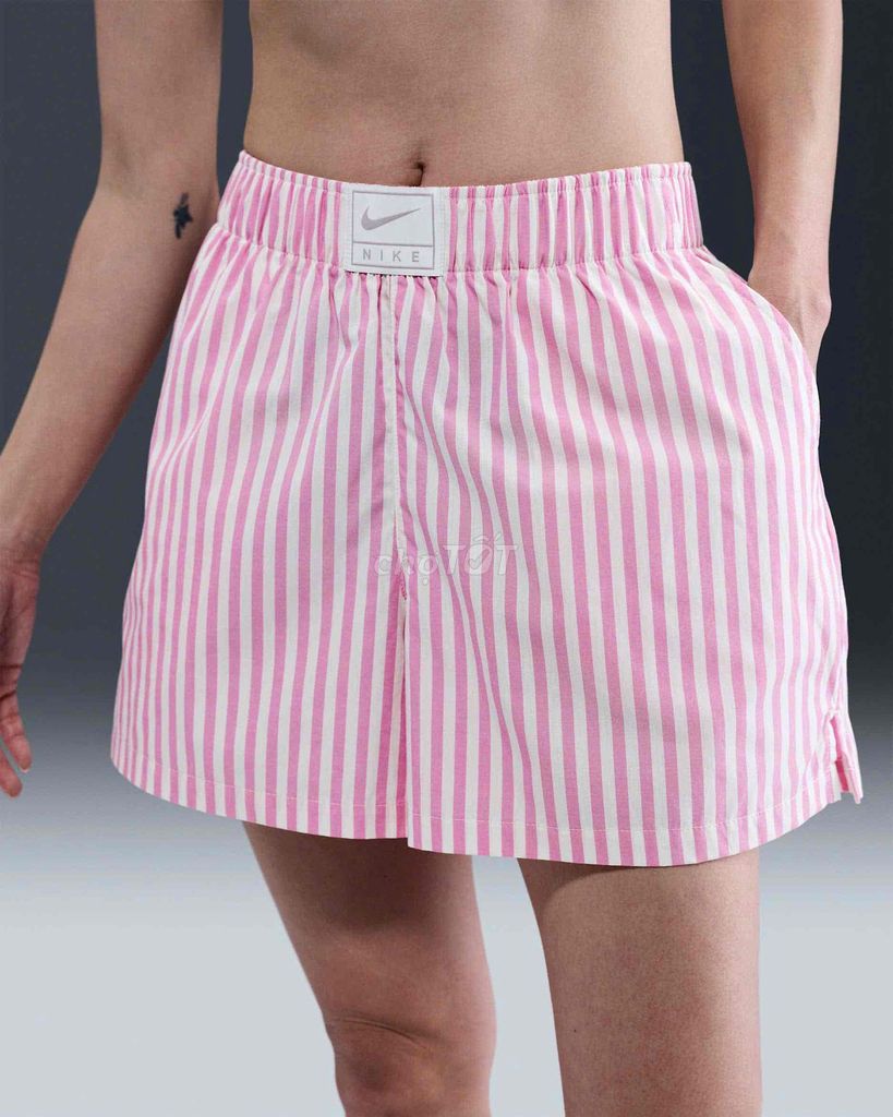 Quần short Nike Sportswear Chill Poplin Nữ. Mua bán Quần áo tại Quận Thanh Xuân Hà Nội được đăng bởi Ũn Un Shop hình 1