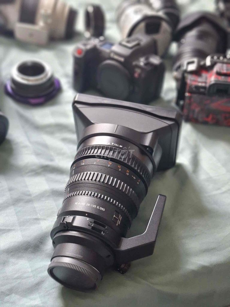 Ống kính Sony FE PZ 28-135 G OSS Đen. Mua bán Máy ảnh, Máy quay tại Quận 10 Tp Hồ Chí Minh được đăng bởi Đinh Mai Ngọc hình 1