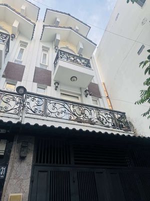 Nhà 4 Tầng 77M2, 4 PN gần CV Làng Hoa. Mua bán nhà ở tại Quận Gò Vấp Tp Hồ Chí Minh được đăng bởi Sơn Pham Hoang