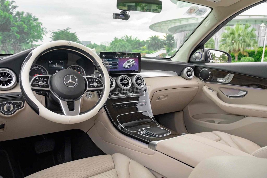 LONG ANH AUTO về Mercedes GLC200 2021. Mua bán Ô tô tại Quận 7 Tp Hồ Chí Minh được đăng bởi LongAnh AuTo  hình 6
