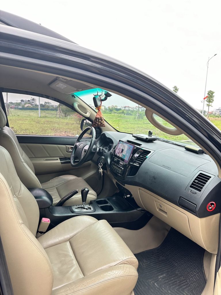Toyota Fortuner 2015 2.7V 4x2 - 102000 km. Mua bán Ô tô tại Huyện Đông Anh Hà Nội được đăng bởi Minh Ngô hình 9