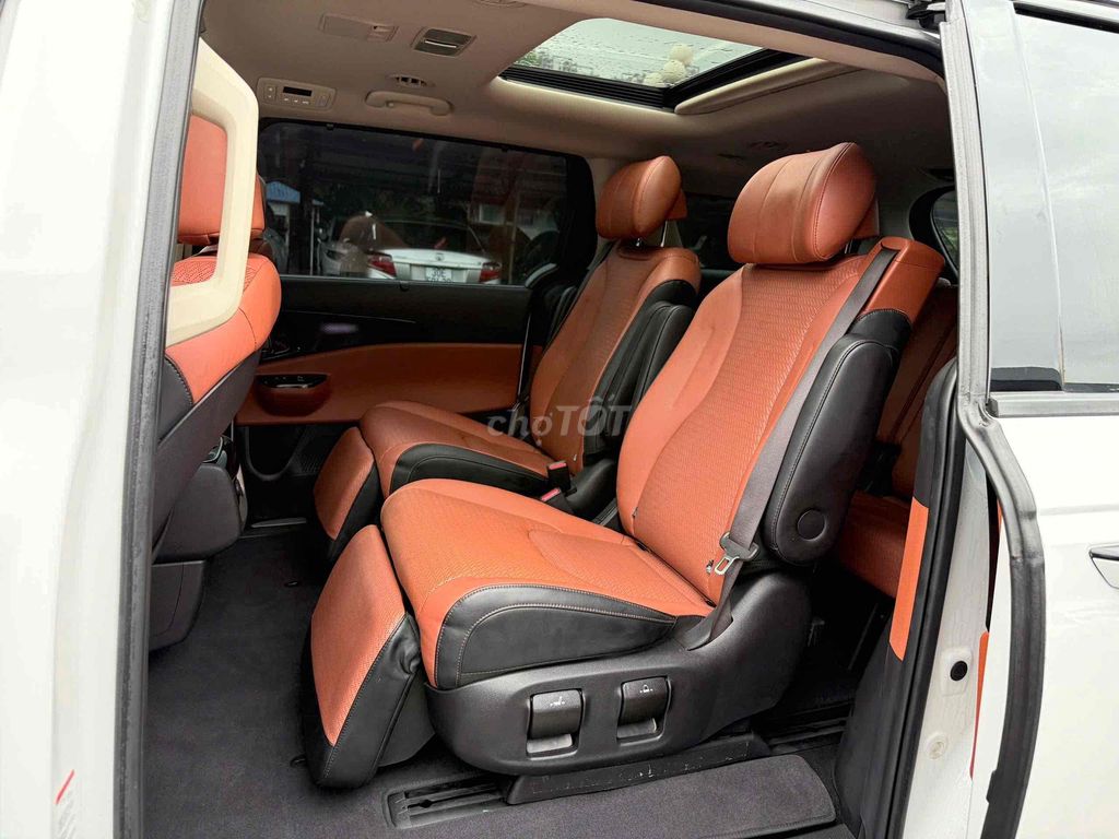 Kia Carnival 2022 Signature 2.2D - màu trắng. Mua bán Ô tô tại Quận Cầu Giấy Hà Nội được đăng bởi Auto 6666 hình 14