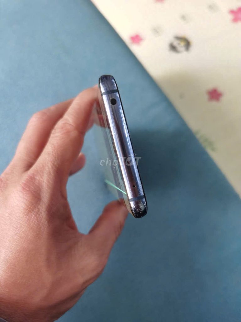 Huawei Mate 20 Pro Đen Màn hình sọc. Mua bán Điện thoại tại Huyện Hoài Đức Hà Nội được đăng bởi Minh quân hình 1