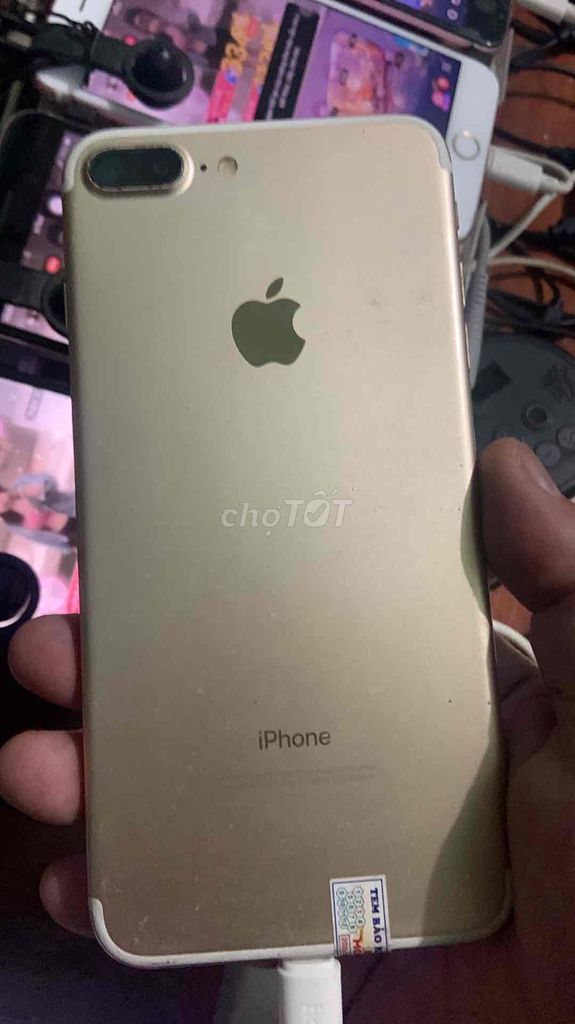 Apple iPhone 7 Plus Vàng Đã dùng. Mua bán Điện thoại tại Thành phố Phúc Yên Vĩnh Phúc được đăng bởi Ngọc Hiền Lê hình 1