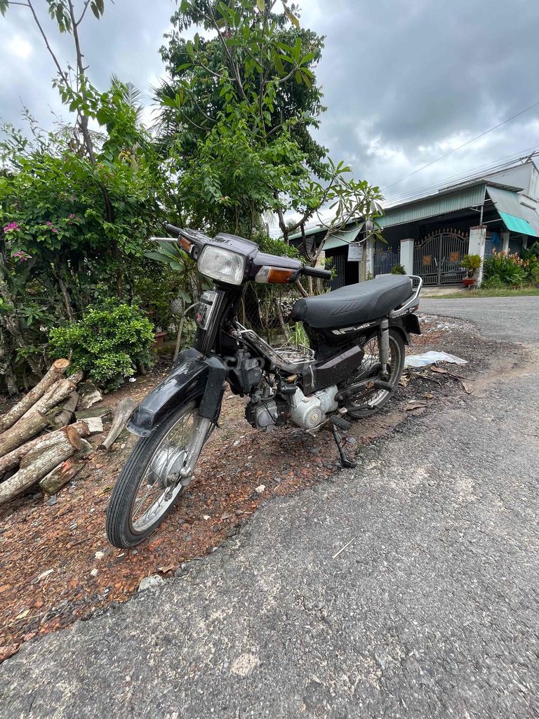 Bán xe 2tr5 xe o giay chạy ngon lh ***. Mua bán Xe máy tại Huyện Dương Minh Châu Tây Ninh được đăng bởi chà là hình 2