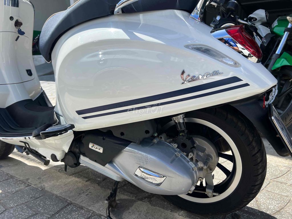 vespa Pimavera 125 (mới 99 %)❇️Đồng Moto Đà Lạt ❇️. Mua bán Xe máy tại Thành phố Đà Lạt Lâm Đồng được đăng bởi ĐỒNG MOTOR 2  cá nhân hình 3