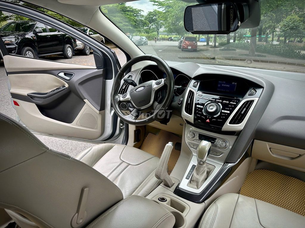 Ford Focus 2013 2.0 AT bản cao cấp. Mua bán Ô tô tại Quận 12 Tp Hồ Chí Minh được đăng bởi Gia Định Ford User Car hình 3