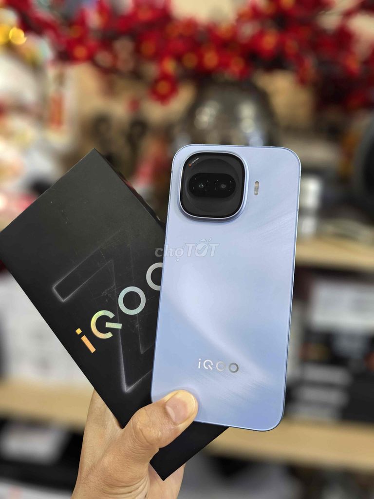 iQOO Z11 Turbo 5G fullbox 12/256GB pin7600 êm bền. Mua bán Điện thoại tại Quận Bình Tân Tp Hồ Chí Minh được đăng bởi Triệu Phúc hình 1