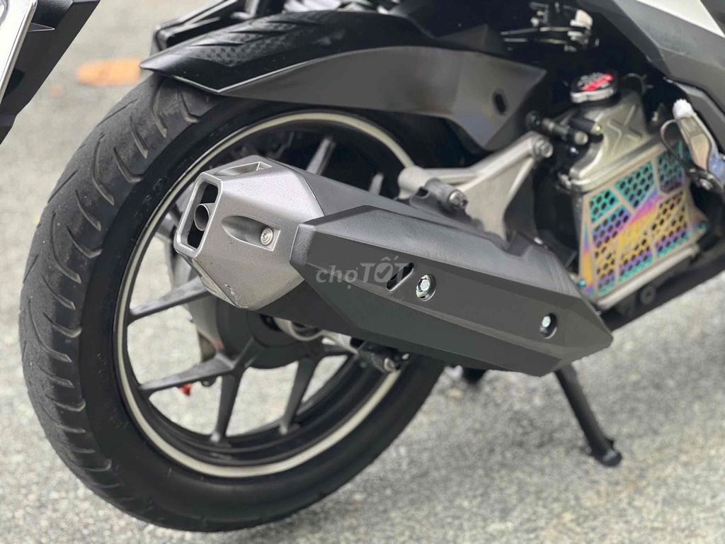 Honda Vario 125 2021 Trắng Đen. Mua bán Xe máy tại Quận 11 Tp Hồ Chí Minh được đăng bởi Hưng Từ hình 9