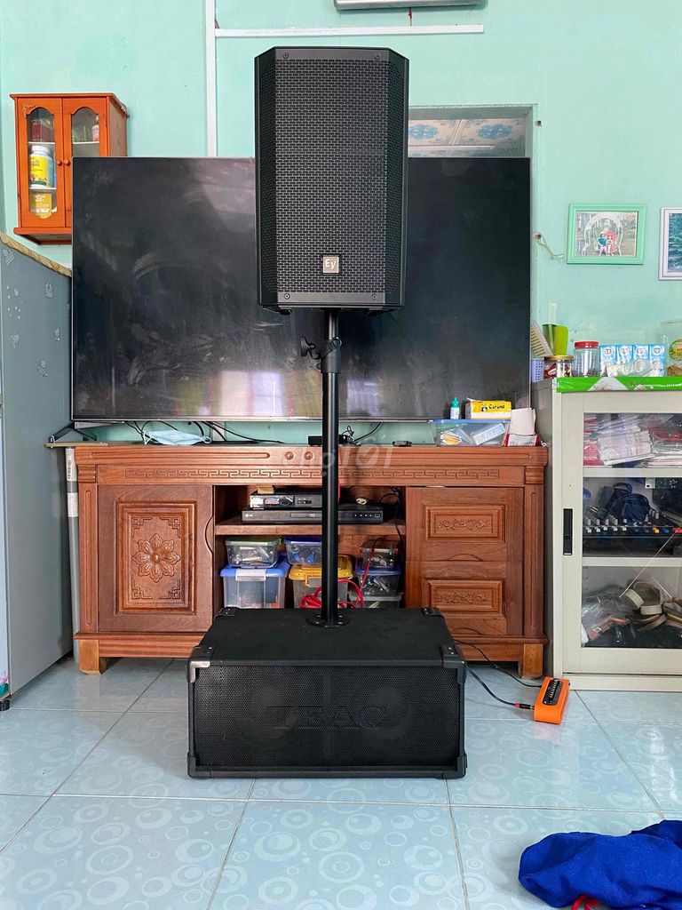 Loa full Electro-Voice ELX200-10 Đen. Mua bán Tivi, Âm thanh tại Huyện Đất Đỏ Bà Rịa - Vũng Tàu được đăng bởi Phi hình 1