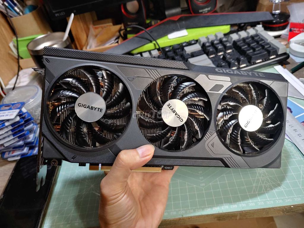 Vga 4070 và 1660ti