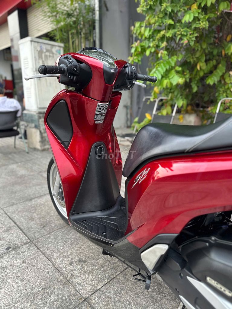 Honda SH 125i ABS 2019 Đỏ 11000 km. Mua bán Xe máy tại Quận Tân Phú Tp Hồ Chí Minh được đăng bởi VÕ MINH HẬU hình 5