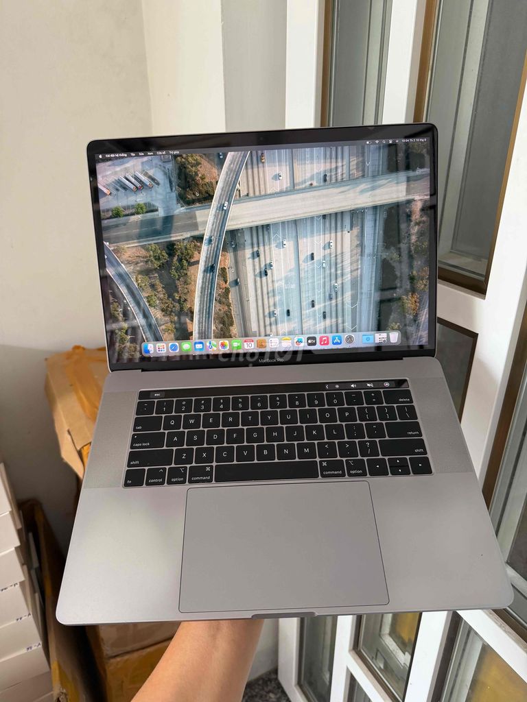 Apple MacBook Pro 15 inch i9 32GB/512GB Xám 2019. Mua bán Laptop tại Quận Cái Răng Cần Thơ được đăng bởi Đức Xưởng Đức Khánh Lý hình 1