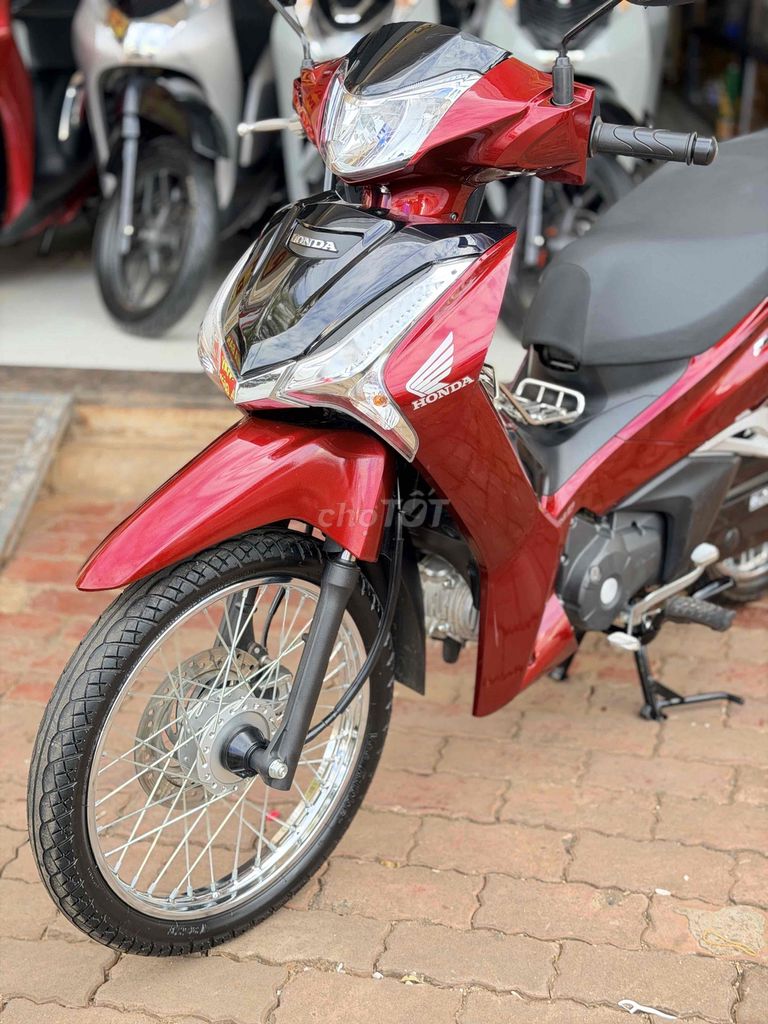 FU 2025 Odo: 2000km XE KHÁCH MỚI MUA. Mua bán Xe máy tại Thành phố Buôn Ma Thuột Đắk Lắk được đăng bởi CẦM ĐỒ TUẤN ĐẠT hình 5