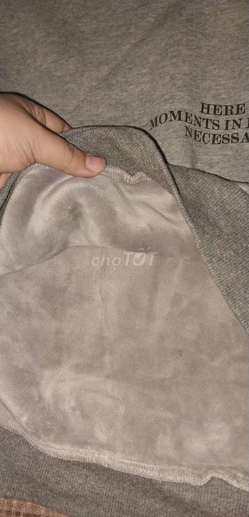 Áo nỉ nữ lót lông nhung Xám. Mua bán Quần áo tại Thành phố Nam Định Nam Định được đăng bởi Phương Thùy hình 1