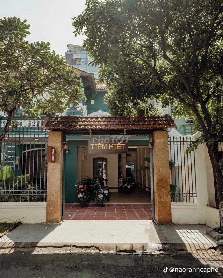 21x25m Trệt Lầu St Sân vườn Biệt thự Ngô Bệ gần Sân bay (cafe,nhà hag)