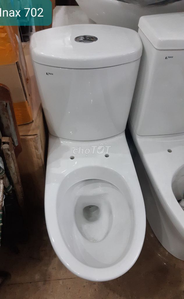Thanh lý Bồn cầu 2 khối Inax C-702VRN. Mua bán Thiết bị vệ sinh, nhà tắm tại Quận Hoàng Mai Hà Nội được đăng bởi Thiết bị vệ sinh Vietbig hình 1