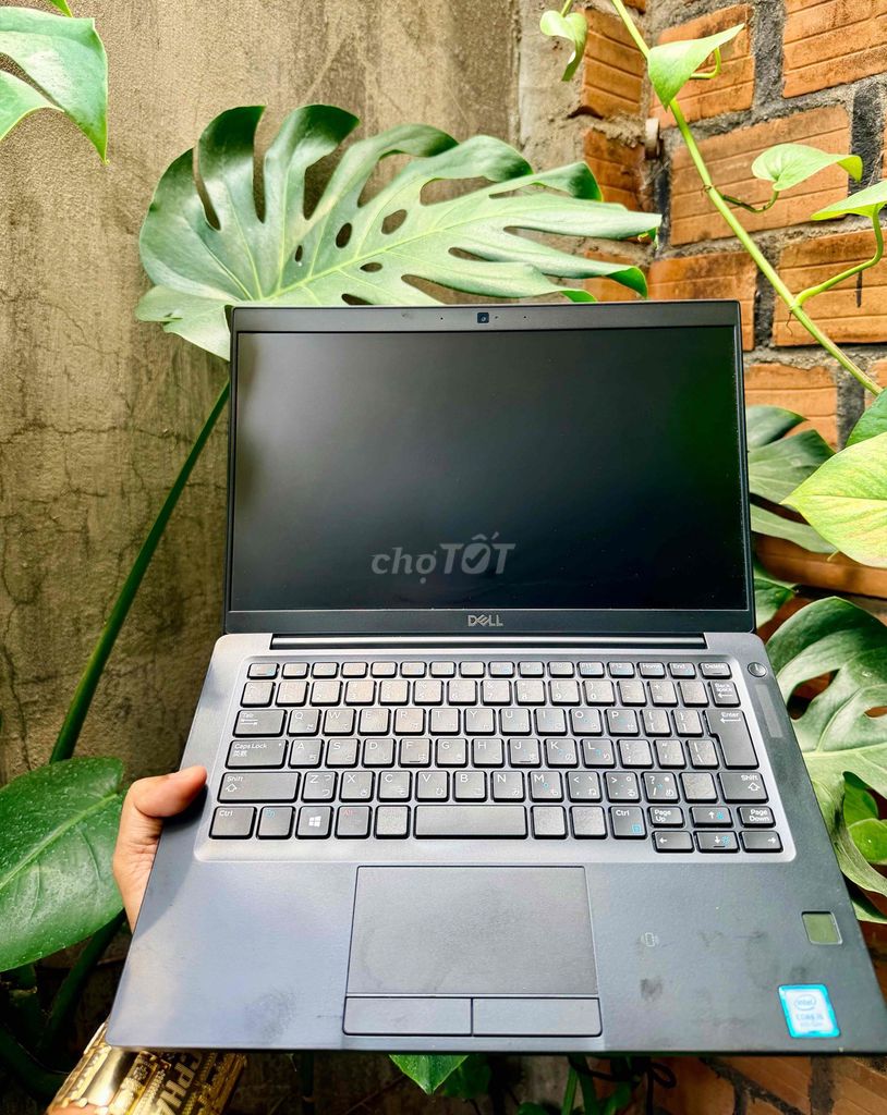 Dell Latitude 7390 i5-8350U 13.3 inch 8GB/128GB. Mua bán Laptop tại Thành phố Qui Nhơn Bình Định được đăng bởi HIếu Janpan hình 1