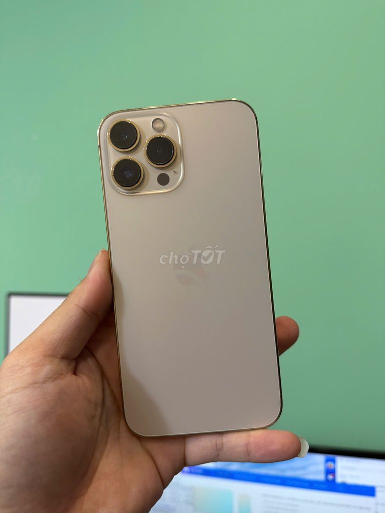 🙌iphone 13 pro max quốc tế 128gb main zin màn zin . Mua bán Điện thoại tại Quận Thanh Xuân Hà Nội được đăng bởi Thành Vũ Mobile hình 1