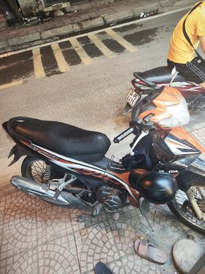 Xe chính chủ , ai gọi nhanh thì còn. Mua bán Xe máy tại Quận Hoàng Mai Hà Nội được đăng bởi quach Hiep