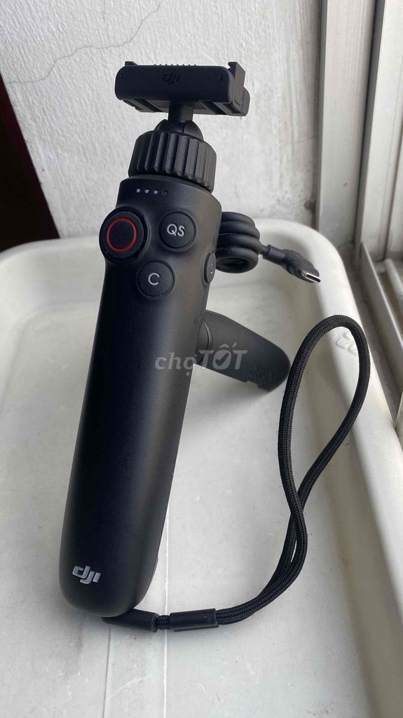 Phụ kiện máy ảnh DJI Osmo Multifunctional Charging. Mua bán Máy ảnh, Máy quay tại Quận 10 Tp Hồ Chí Minh được đăng bởi Tuan hình 1