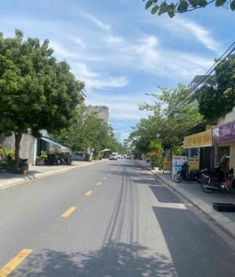 Plot of land 122 m² · Đường Đặng Vũ Hỷ