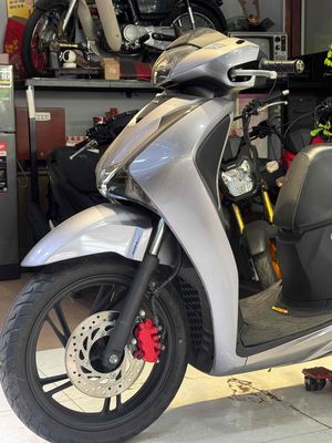 Honda SHVN 150 2018 Bạc