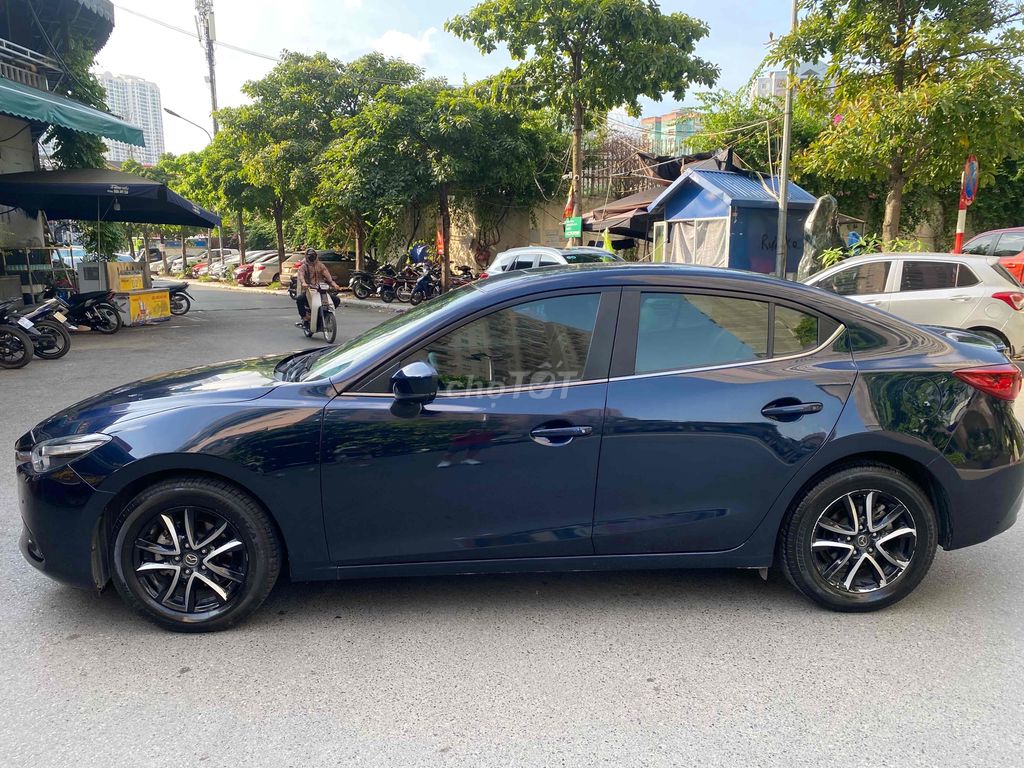 Mazda 3 2019 1.5L Premium. Mua bán Ô tô tại Quận Thanh Xuân Hà Nội được đăng bởi Nguyen van Nam hình 5